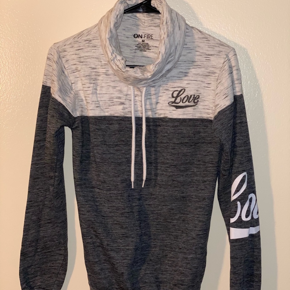Women’s pullover